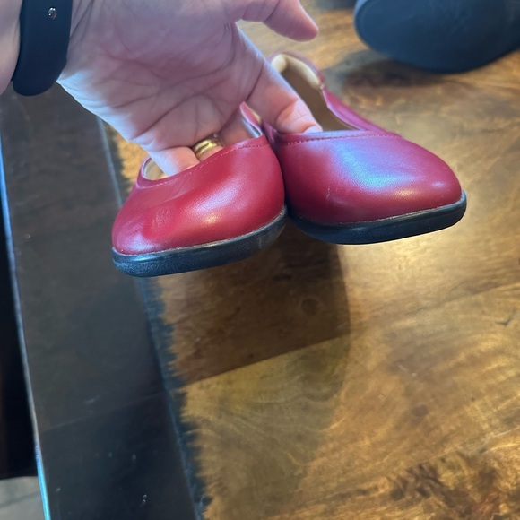 Naturalizer red flats as new condition size 10 - Picture 5 of 7